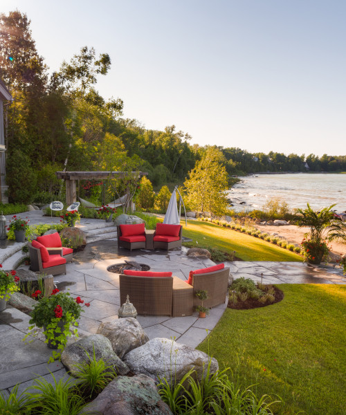 MNP-TLG-RIVERROAD-02