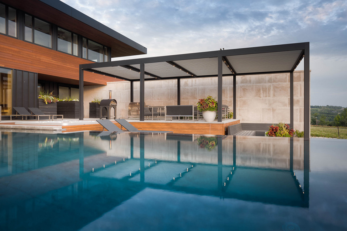 MNP-TLG-MANTELLA-059